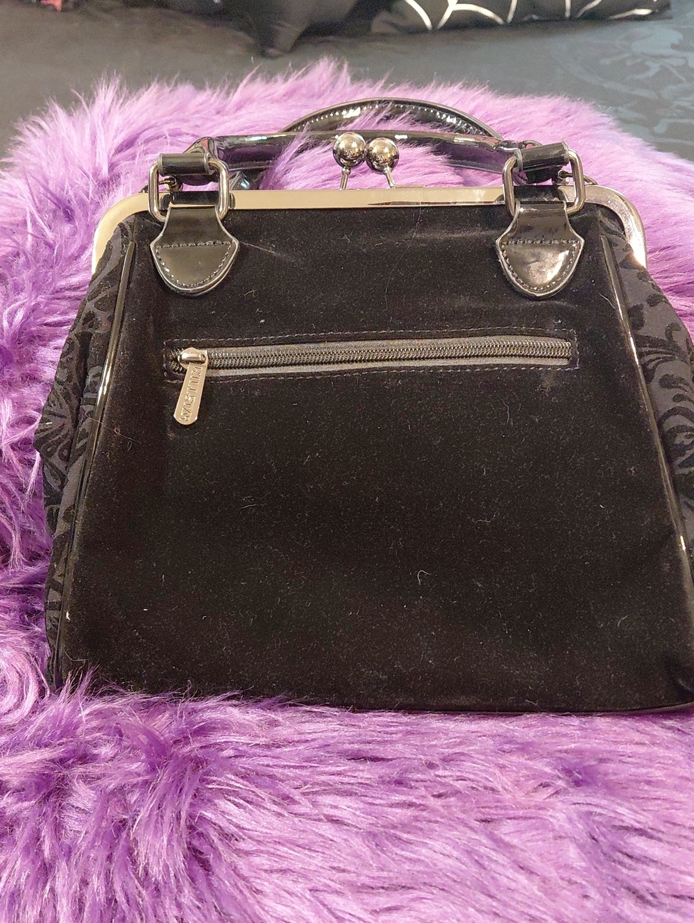 Killstar Black Velvet & Patent Gothic Satchel - Picture 7 of 15